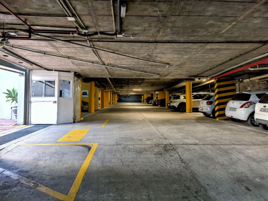 To Let 2 Bedroom Property for Rent in Oranjezicht Western Cape